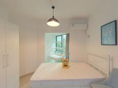 怡康家园 3室2厅71.09m²满五年