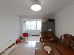 天海花园 3室2厅90.88m²整租