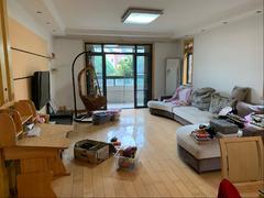 长安萨尔斯堡 3室2厅1厨1卫 126.4m² 精致装修