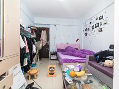 东门168 1室0厅22.97m²整租