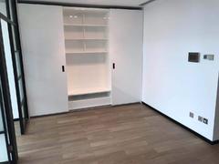 万科深南广场 2室1厅64.75m²精装修