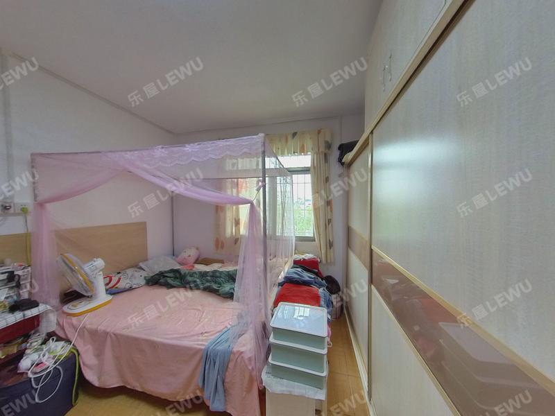 中山华丰花园8区卧室照片_华丰花园8区 2室2厅80.69m²整租