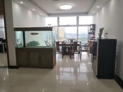 荣超金融大厦 业主诚心卖 价低税少 高区采光佳 户型方正使用率高