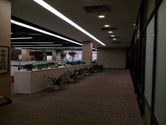 国际商会中心 免租3个月 面积1745.73,带家具,拎包入住