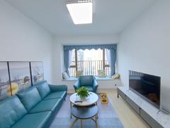 壹方中心玖誉 3室2厅95.6m²整租