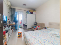 东门168 1室0厅24.11m²普通装修