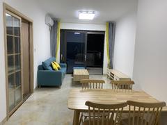 朗泓龙园大观 4室2厅89m²整租