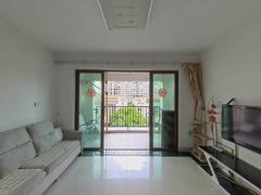 东城花园 3室2厅111.39m²满五唯一