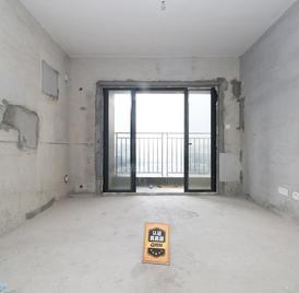 龙城金地中心 3室2厅89.21m²毛坯