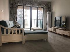 壹成中心九区 5室2厅95m²整租