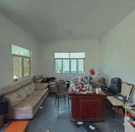 银兴山庄 5室4厅190m²普通装修