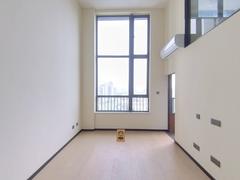 万科时代广场 3室1厅64.1m²整租