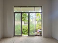 华发观山水花园别墅区 3室2厅222.21m²毛坯
