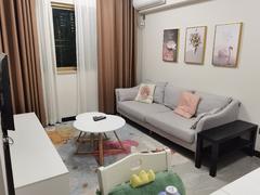 都市名园 2室2厅70m²整租