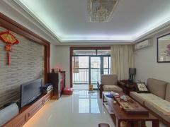 水岸新都一期 4室2厅121.85m²整租