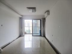 鸿荣源尚峰 3室2厅78m²整租