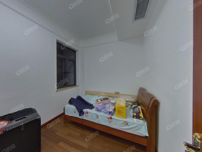 中山锦绣国际花城3期卧室照片_锦绣国际花城3期 别墅好房,分3层,使用面积大.居住舒服,值得购买