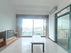 海怡湾畔 3室2厅125.8m²精装修