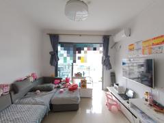 信义锦绣花园 新出房源，户型方正，花园中间，住家安静舒适
