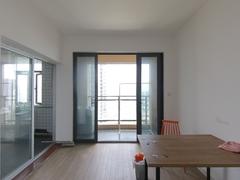 名居广场 5室1厅131m²整租