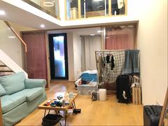 前海枫叶大厦 3室2厅47.55m²整租
