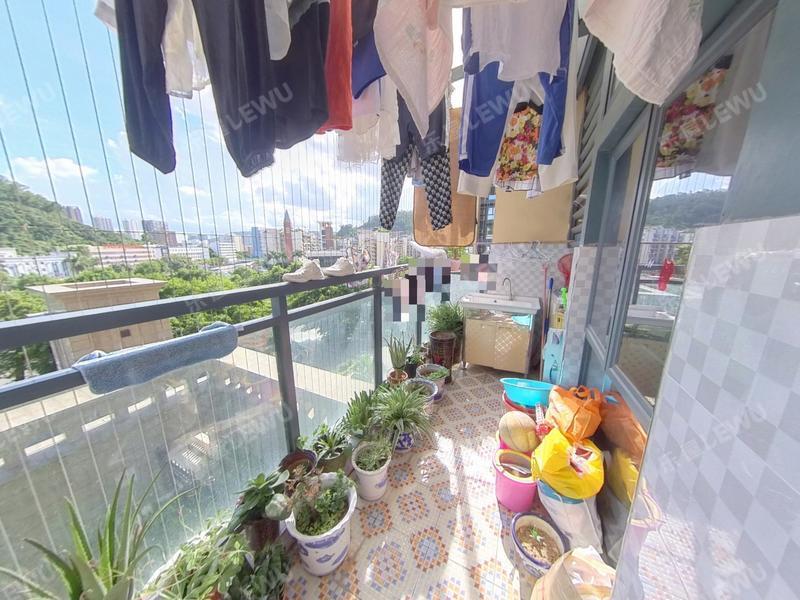 深圳信义金御半山名门阳台照片_信义金御半山名门 4室2厅88.51m²满五唯一