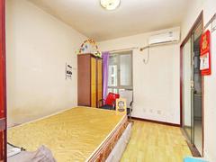 东方都会大厦 1室0厅25.58m²普通装修