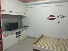 东门168 1室0厅24.11m²满五年