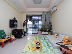 东城中心花园二期 3室2厅84.62m²精装修