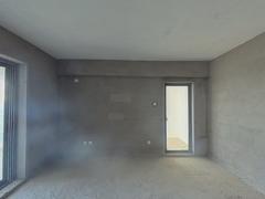凤凰山一号 4室2厅153m²满五年