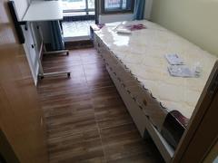 深业东岭二期 3室0厅70m²整租