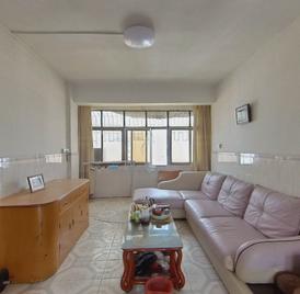 美湾东一区 3室2厅92.5m²满五年