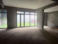 鹭山湖别墅 4室3厅414.4m²毛坯