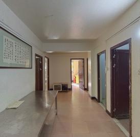 航苑小区 5室1厅104.5m²整租
