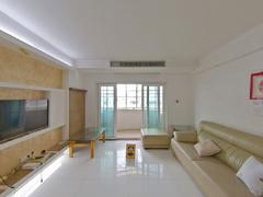 欧景花园一期 4室2厅108.2m²整租