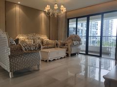 中信红树湾三期 4室2厅141.13m²整租
