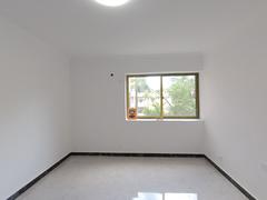 龙珠花园(龙岗) 3室2厅1厨1卫 107.73m² 普通装修