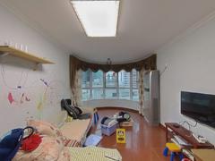 名仕阁 3室2厅111.46m²整租