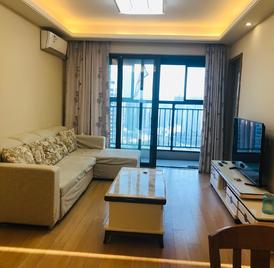 万科麓城二期 3室2厅88.32m²精装修