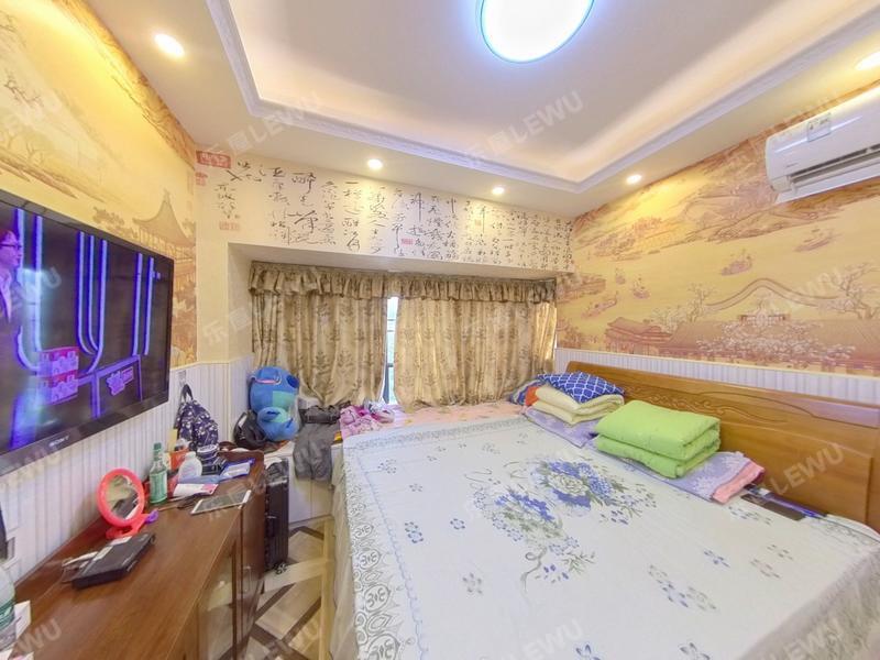 深圳信义金御半山名门卧室照片_信义金御半山名门 4室2厅88.51m²满五唯一