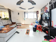 英郡年华花园二期 3室2厅63.02m²整租