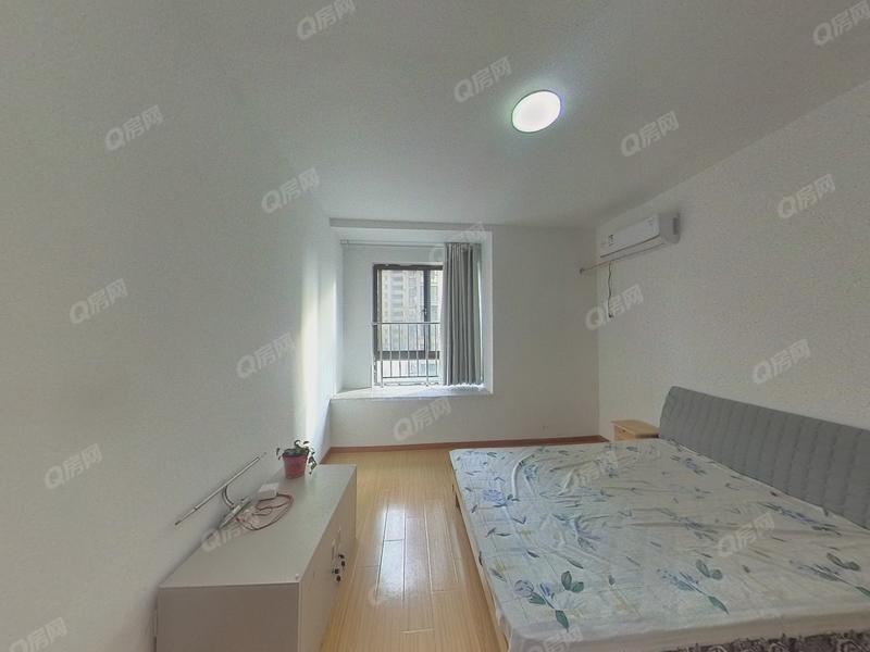 合肥华盛大运城二期卧室照片_华盛大运城二期 3室2厅90m²普通装修