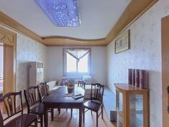 翠竹园A区 4室3厅127m²满五年