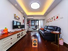 万科红三期 2室2厅67.87m²整租