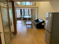 前海枫叶大厦 3室1厅55.16m²整租