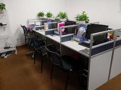 财富广场  （新上）精装修 保养不错 南北通透 看房方便