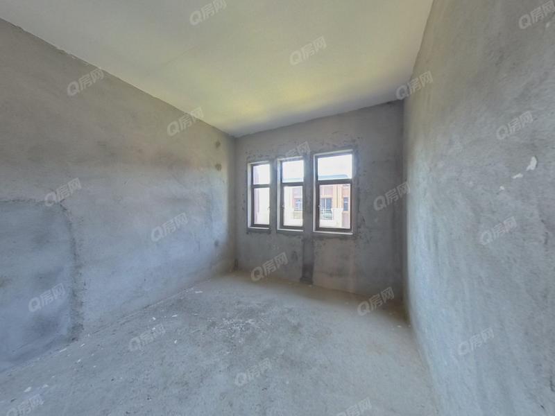 中山奥园香槟花园卧室照片_奥园香槟花园 坦洲别墅  低于市场价急卖 大露台大花园带车位