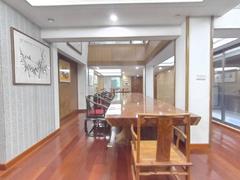 凤凰山一号 3室9厅266.51m²满五唯一