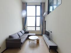万科时代广场 3室1厅64m²整租