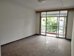 怡海花园 3室2厅93m²整租